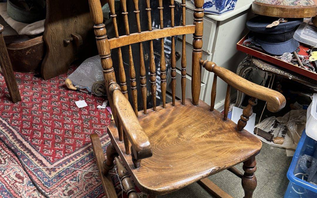 Vintage ash rocking chair